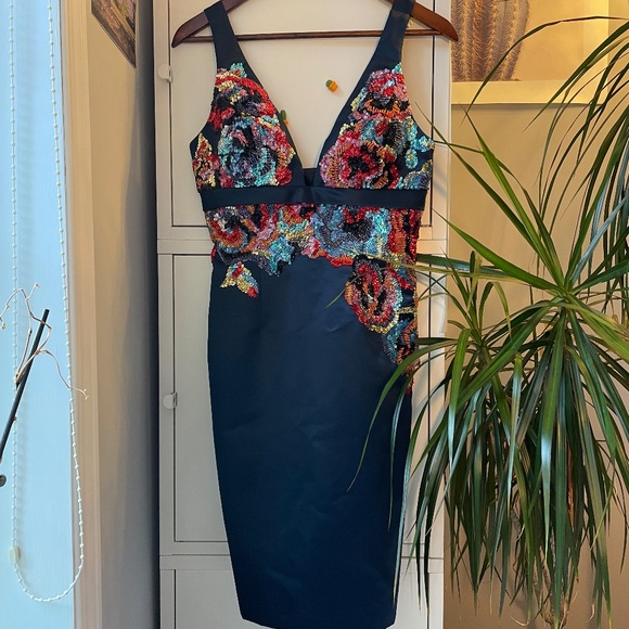 Navy sequined satin party dress - Picture 4 of 5